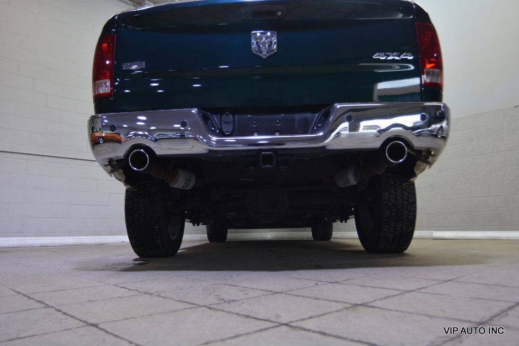 2011 Ram 1500 4WD Crew Cab 140.5" Laramie - 23085102 - 37