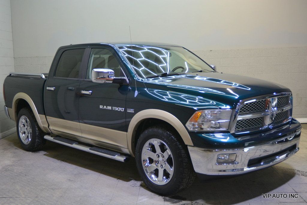 2011 Ram 1500 4WD Crew Cab 140.5" Laramie - 23085102 - 3