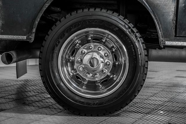 2011 Ram 4500 4500 CREW 4X4 * 6.7 CUMMINS * 9' C&M FLATBED * NEW TIRES * LOCAL - 12970987 - 17