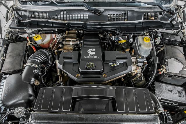 2011 Ram 4500 4500 CREW 4X4 * 6.7 CUMMINS * 9' C&M FLATBED * NEW TIRES * LOCAL - 12970987 - 18