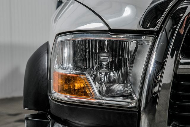 2011 Ram 4500 4500 CREW 4X4 * 6.7 CUMMINS * 9' C&M FLATBED * NEW TIRES * LOCAL - 12970987 - 7