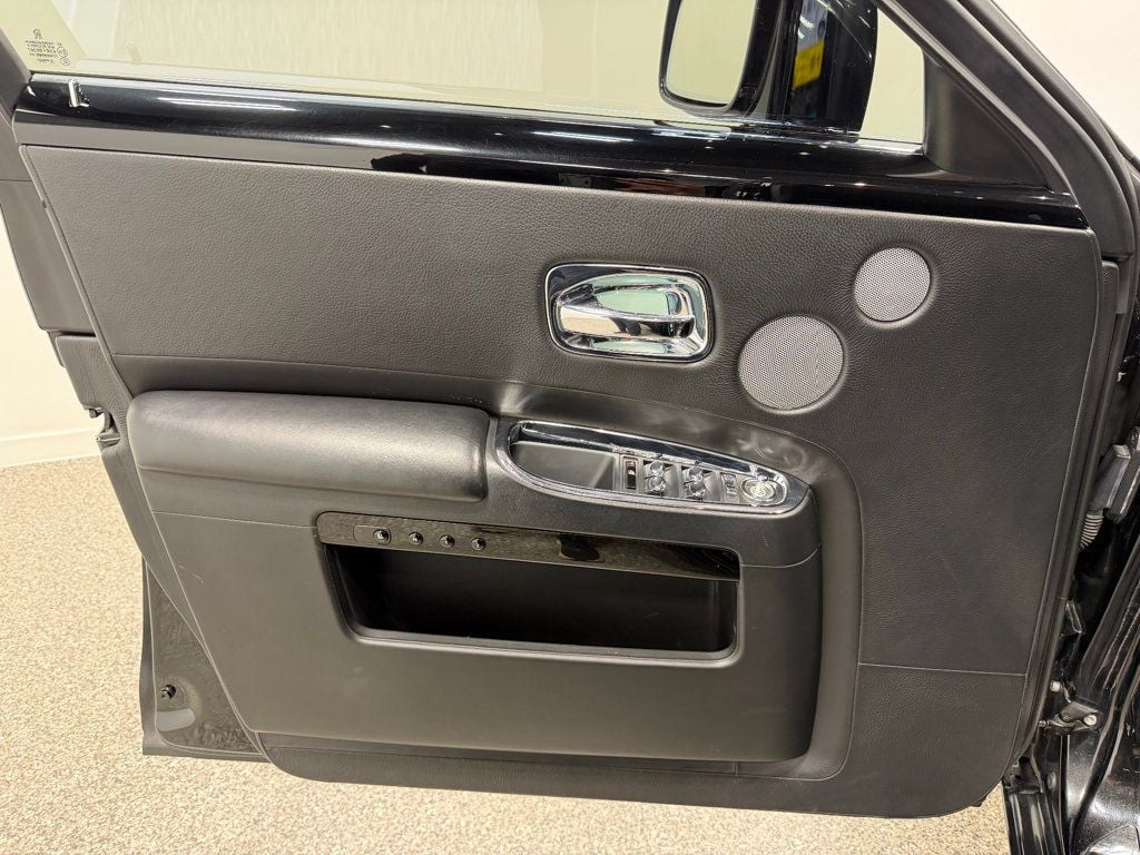 2011 Rolls-Royce Ghost 4dr Sedan - 22997840 - 14