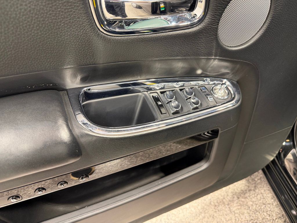 2011 Rolls-Royce Ghost 4dr Sedan - 22997840 - 32