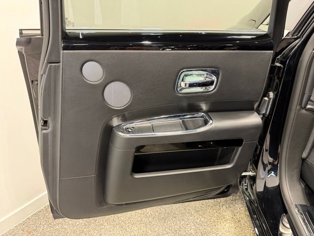 2011 Rolls-Royce Ghost 4dr Sedan - 22997840 - 33