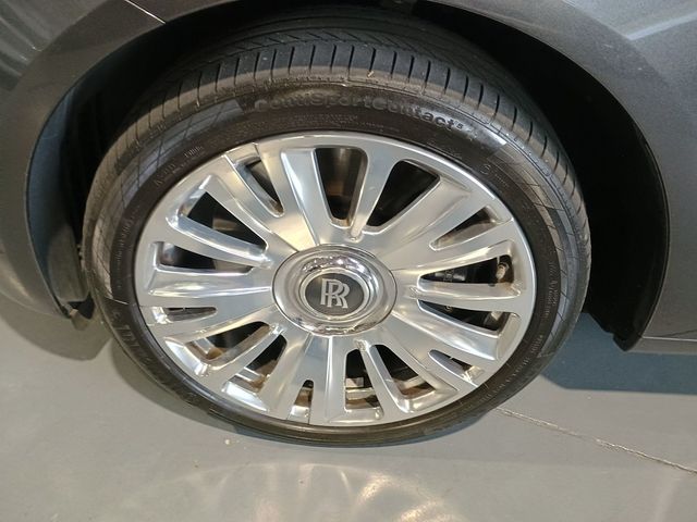 2011 Rolls-Royce Ghost 4dr Sedan Clean Carfax - 22933778 - 53