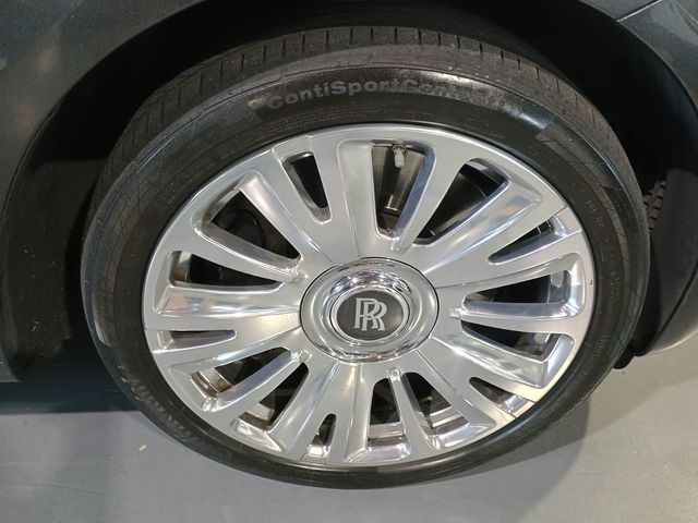 2011 Rolls-Royce Ghost 4dr Sedan Clean Carfax - 22933778 - 56