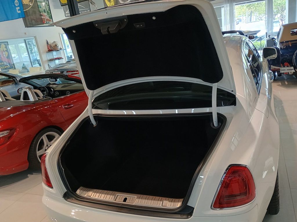 2011 Rolls-Royce Ghost 4dr Sedan Clean Carfax - 23061392 - 18
