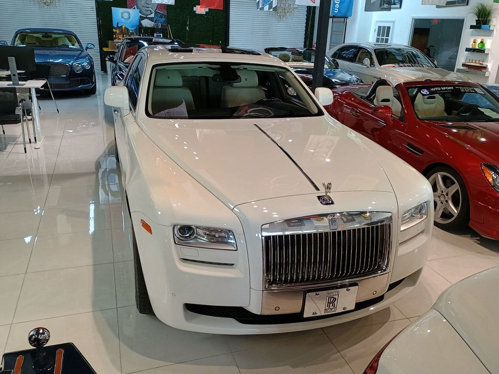 2011 Rolls-Royce Ghost 4dr Sedan Clean Carfax - 23061392 - 3