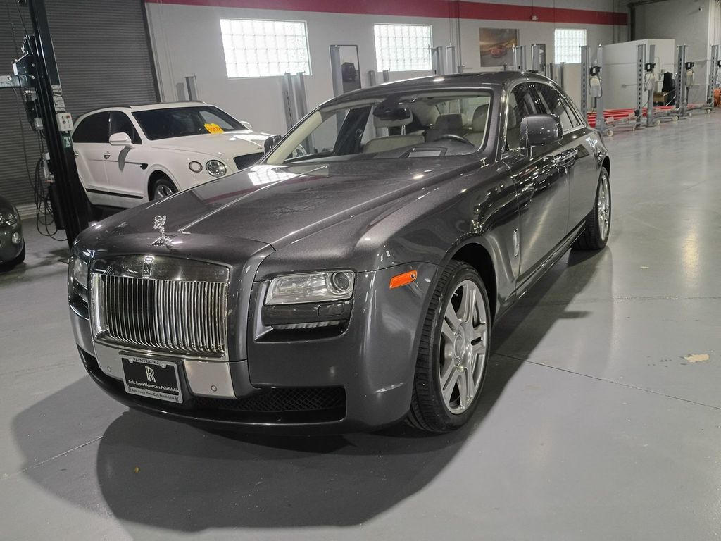 2011 Rolls-Royce Ghost 4dr Sedan Clean Carfax - 23099042 - 0