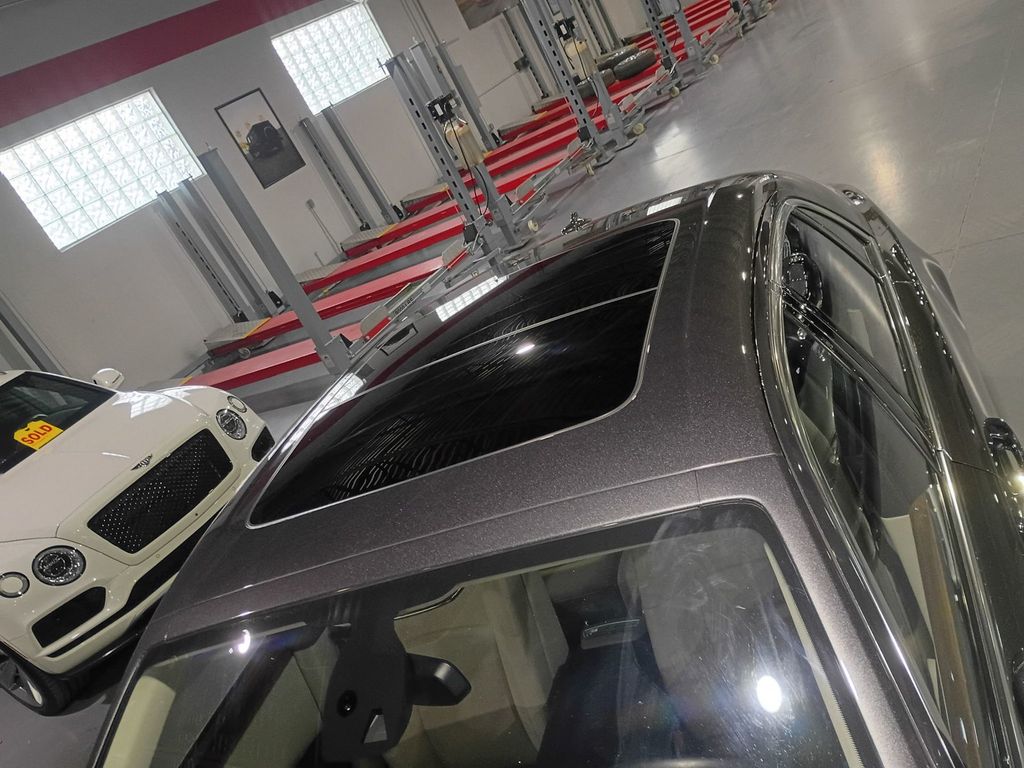 2011 Rolls-Royce Ghost 4dr Sedan Clean Carfax - 23099042 - 10