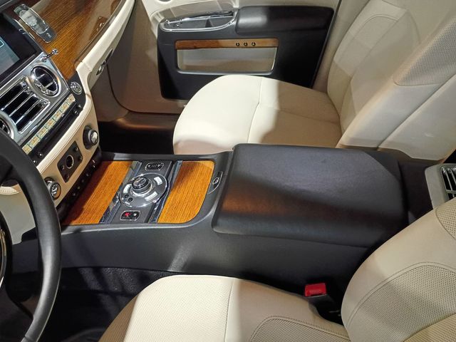 2011 Rolls-Royce Ghost 4dr Sedan Clean Carfax - 23099042 - 18