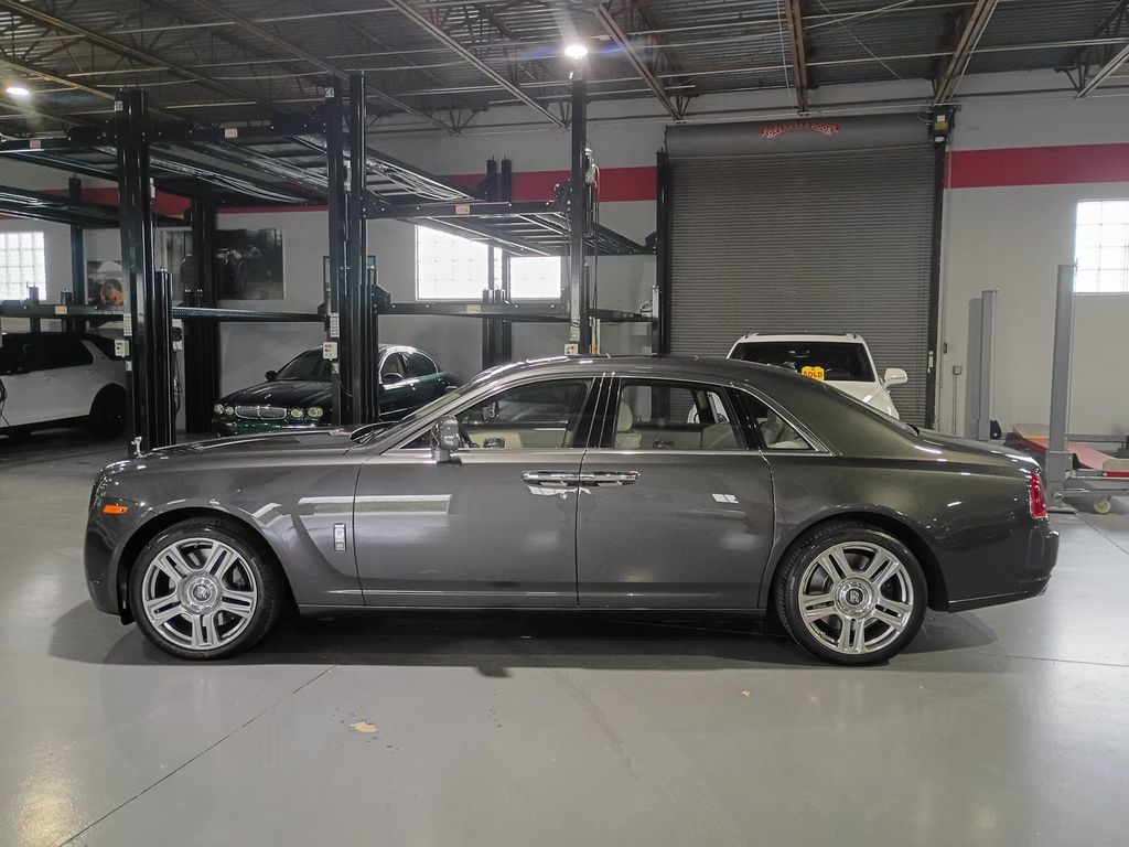 2011 Rolls-Royce Ghost 4dr Sedan Clean Carfax - 23099042 - 1