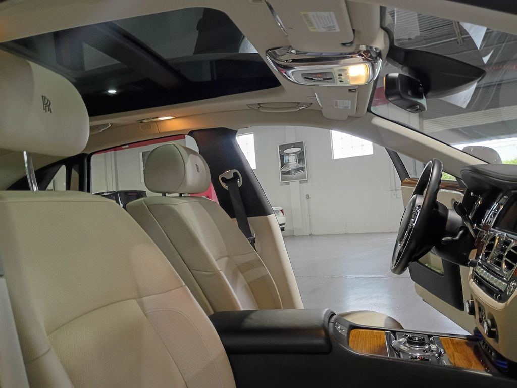 2011 Rolls-Royce Ghost 4dr Sedan Clean Carfax - 23099042 - 36