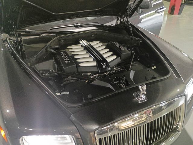 2011 Rolls-Royce Ghost 4dr Sedan Clean Carfax - 23099042 - 40