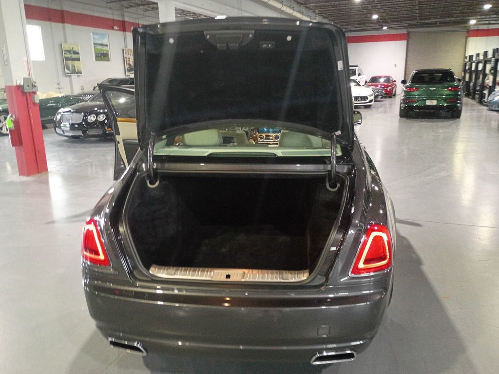 2011 Rolls-Royce Ghost 4dr Sedan Clean Carfax - 23099042 - 45