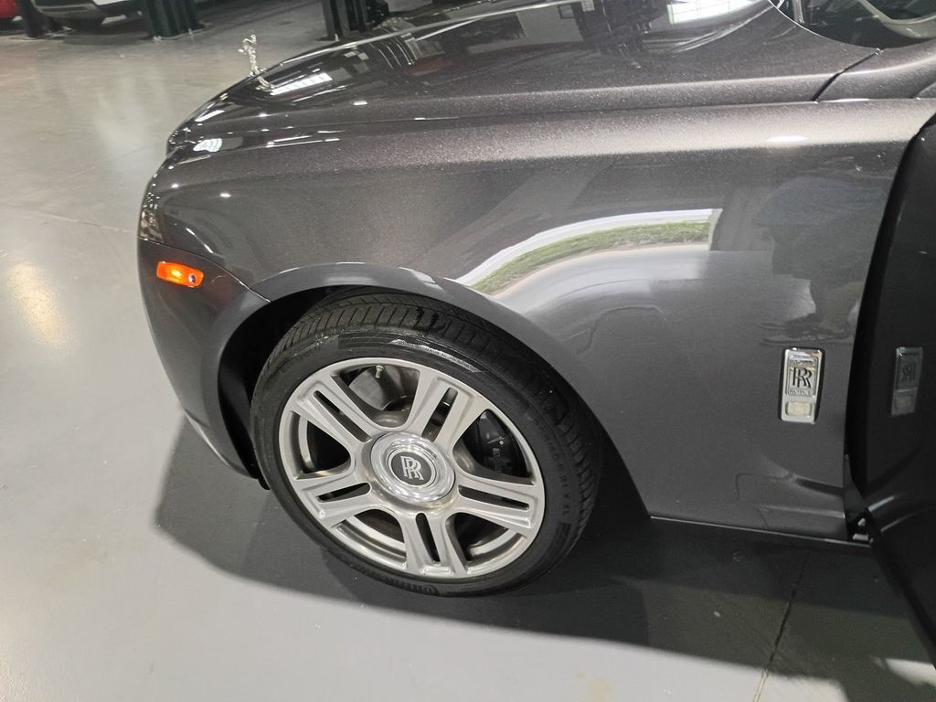 2011 Rolls-Royce Ghost 4dr Sedan Clean Carfax - 23099042 - 47