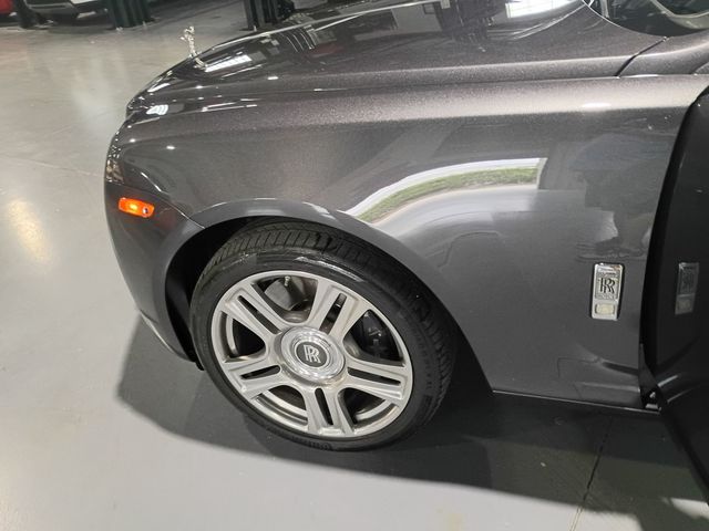 2011 Rolls-Royce Ghost 4dr Sedan Clean Carfax - 23099042 - 47