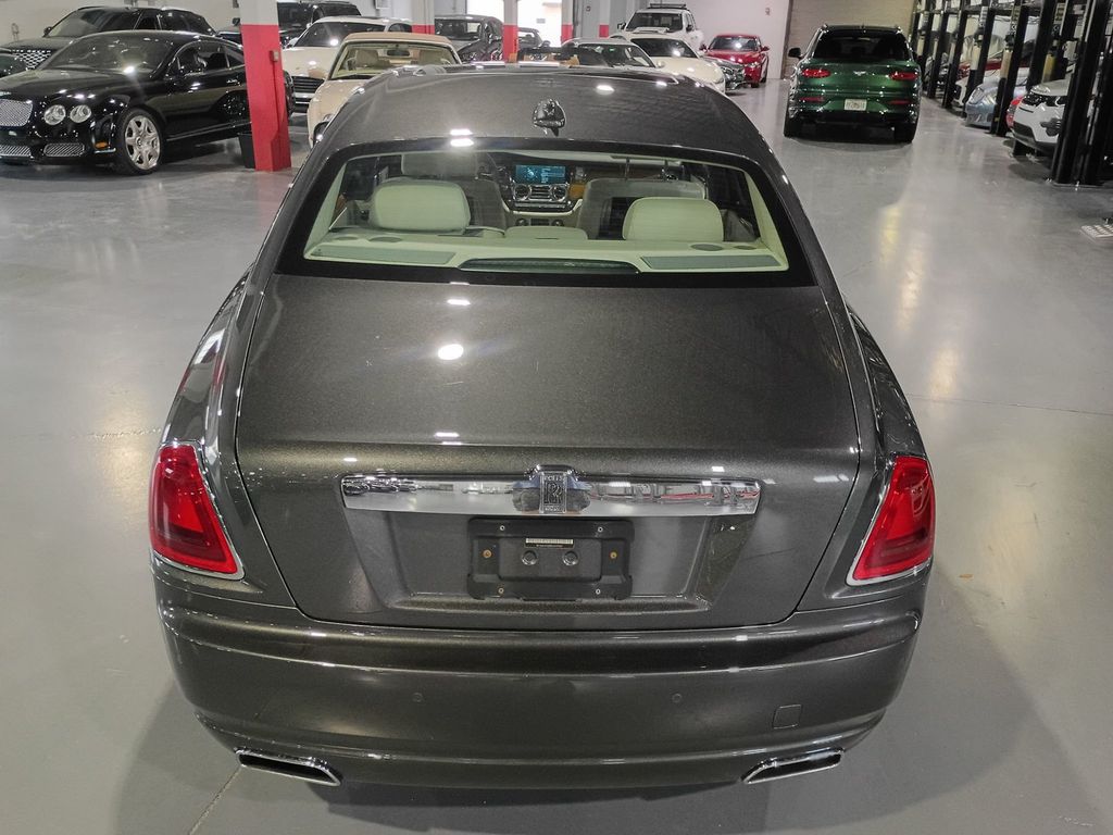 2011 Rolls-Royce Ghost 4dr Sedan Clean Carfax - 23099042 - 4