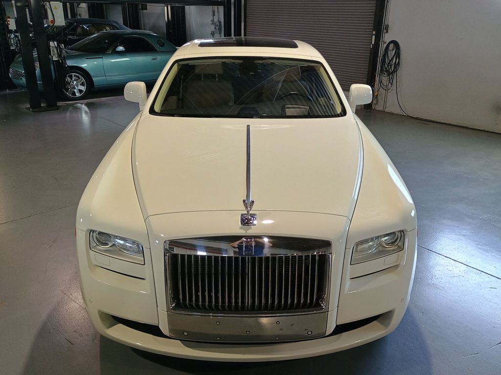2011 Rolls-Royce Ghost 4dr Sedan Clean Carfax Florida Car - 23005354 - 9