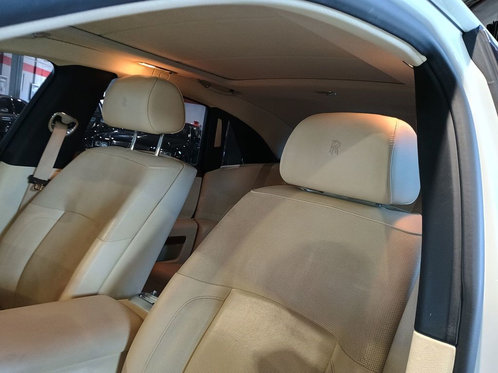 2011 Rolls-Royce Ghost 4dr Sedan Clean Carfax Florida Car - 23005354 - 15