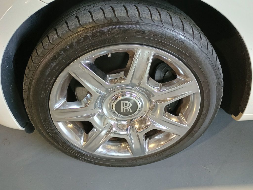 2011 Rolls-Royce Ghost 4dr Sedan Clean Carfax Florida Car - 23005354 - 49