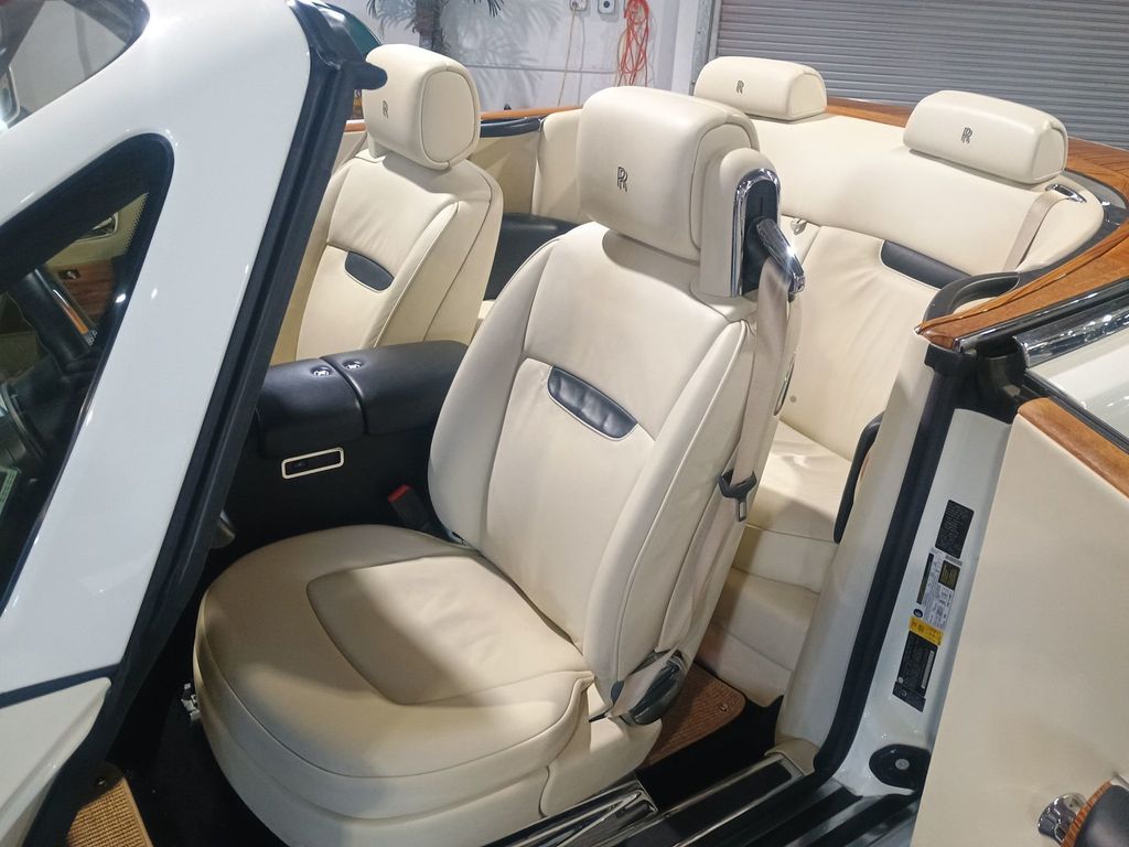 2011 Rolls-Royce Phantom Coupe 2dr Drophead Clean Carfax Florida Car - 22987439 - 15