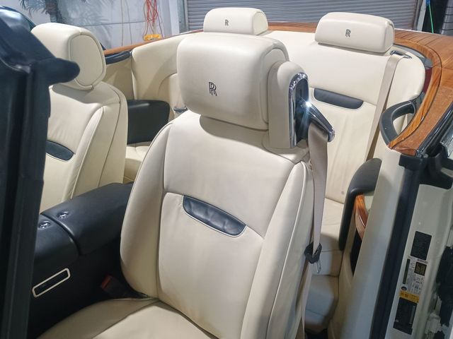 2011 Rolls-Royce Phantom Coupe 2dr Drophead Clean Carfax Florida Car - 22987439 - 17