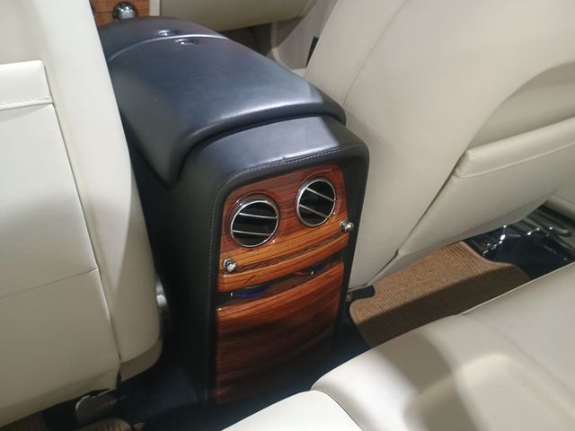 2011 Rolls-Royce Phantom Coupe 2dr Drophead Clean Carfax Florida Car - 22987439 - 34