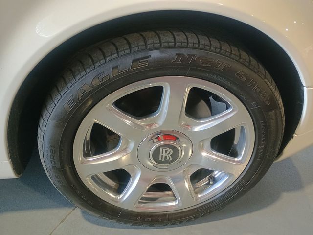 2011 Rolls-Royce Phantom Coupe 2dr Drophead Clean Carfax Florida Car - 22987439 - 65