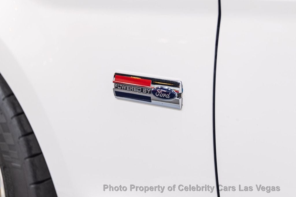 2011 Ford Mustang GT photo 15