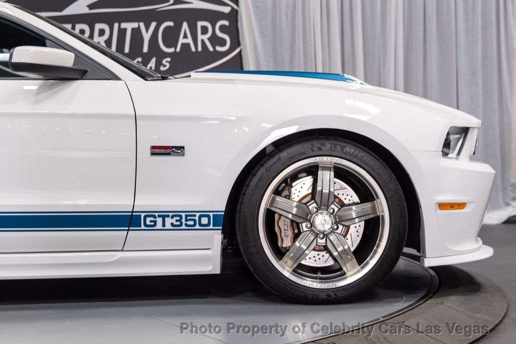 2011 Ford Mustang GT photo 25