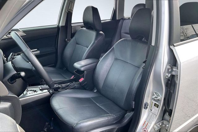 2011 Subaru Forester 4dr Automatic 2.5X Limited w/Navigation System - 22972725 - 9