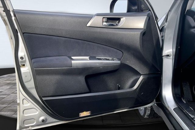 2011 Subaru Forester 4dr Automatic 2.5X Limited w/Navigation System - 22972725 - 8