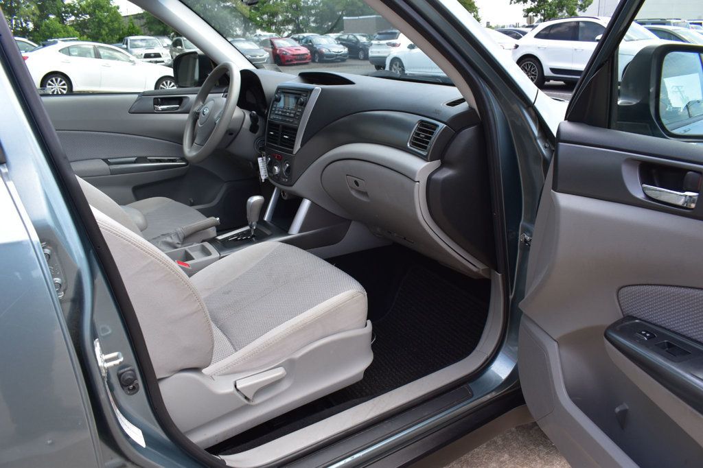 2011 Subaru Forester 4dr Automatic 2.5X Premium w/All-Weather Pkg - 23040711 - 16