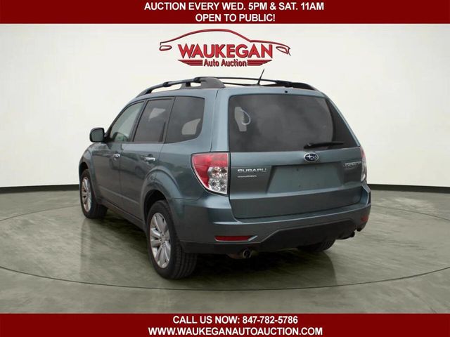 2011 Subaru Forester 4dr Manual 2.5X Premium w/All-Weather Pkg - 23026752 - 3