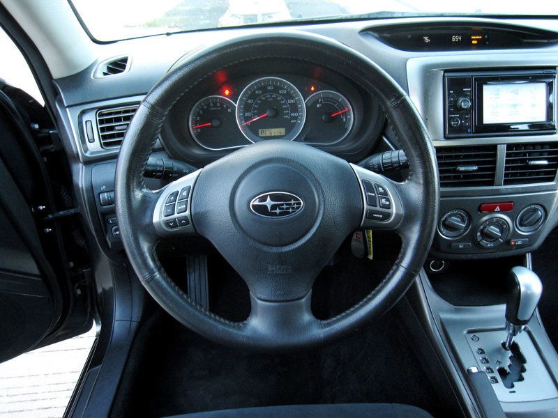 2011 Subaru Impreza 2.5i Premium photo 19