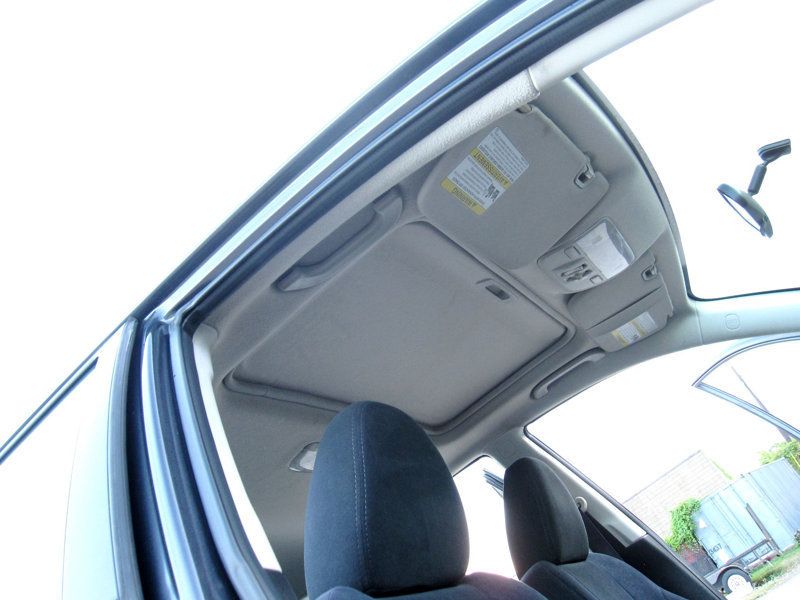 2011 Subaru Impreza 2.5i Premium photo 25