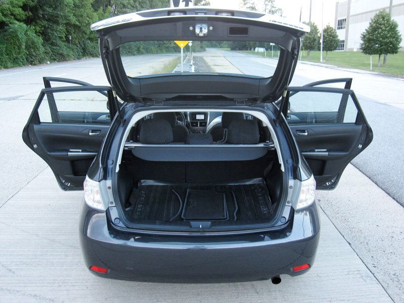 2011 Subaru Impreza 2.5i Premium photo 30