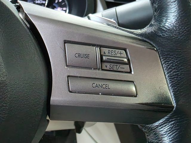 2011 Subaru Legacy 4dr Sedan H4 Automatic 2.5i Ltd Pwr Moon - 22994131 - 17