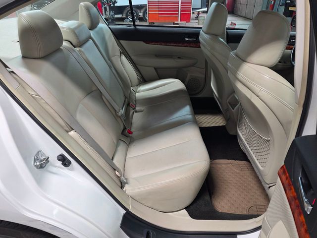 2011 Subaru Legacy 4dr Sedan H4 Automatic 2.5i Ltd Pwr Moon - 22994131 - 27