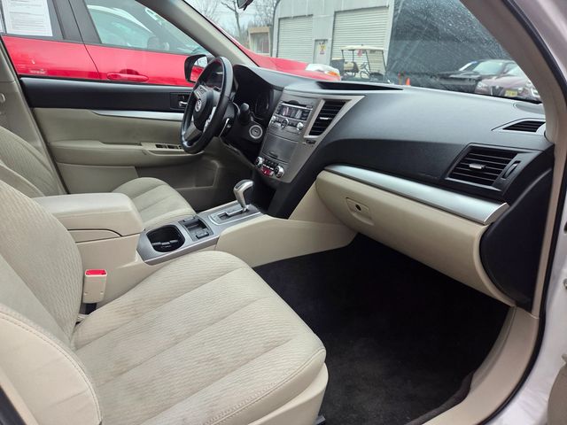 2011 Subaru Legacy 4dr Sedan H4 Automatic 2.5i Prem AWP - 22963308 - 1