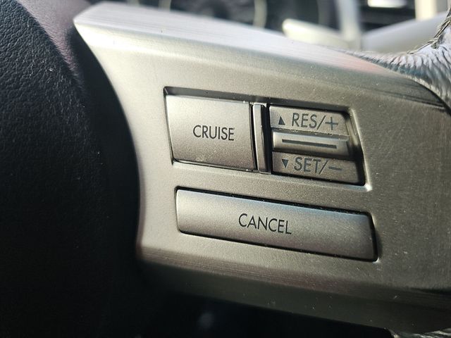 2011 Subaru Legacy 4dr Sedan H6 Automatic 3.6R Prem - 22997546 - 29