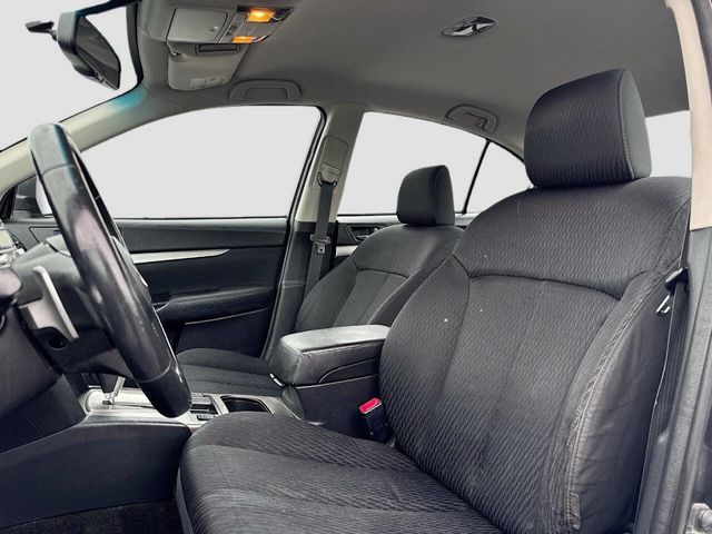 2011 Subaru Legacy AWD Sedan - Smooth Ride - Daily Driver Ready - 22951761 - 10