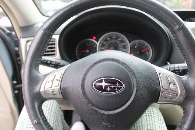 2011 Subaru Outback 2.5i photo 12