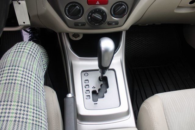 2011 Subaru Outback 2.5i photo 16
