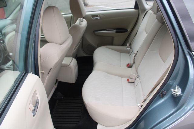 2011 Subaru Outback 2.5i photo 18
