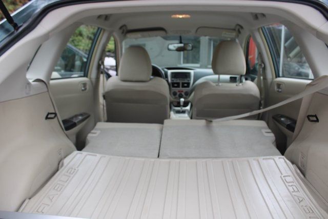 2011 Subaru Outback 2.5i photo 21