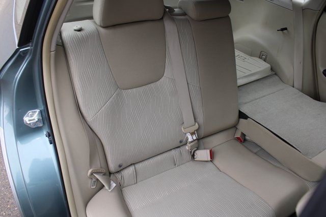 2011 Subaru Outback 2.5i photo 23