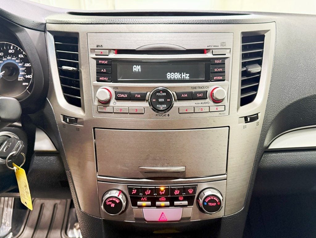 2011 Subaru Outback 4dr Wagon H4 Automatic 2.5i Prem AWP - 22923631 - 14