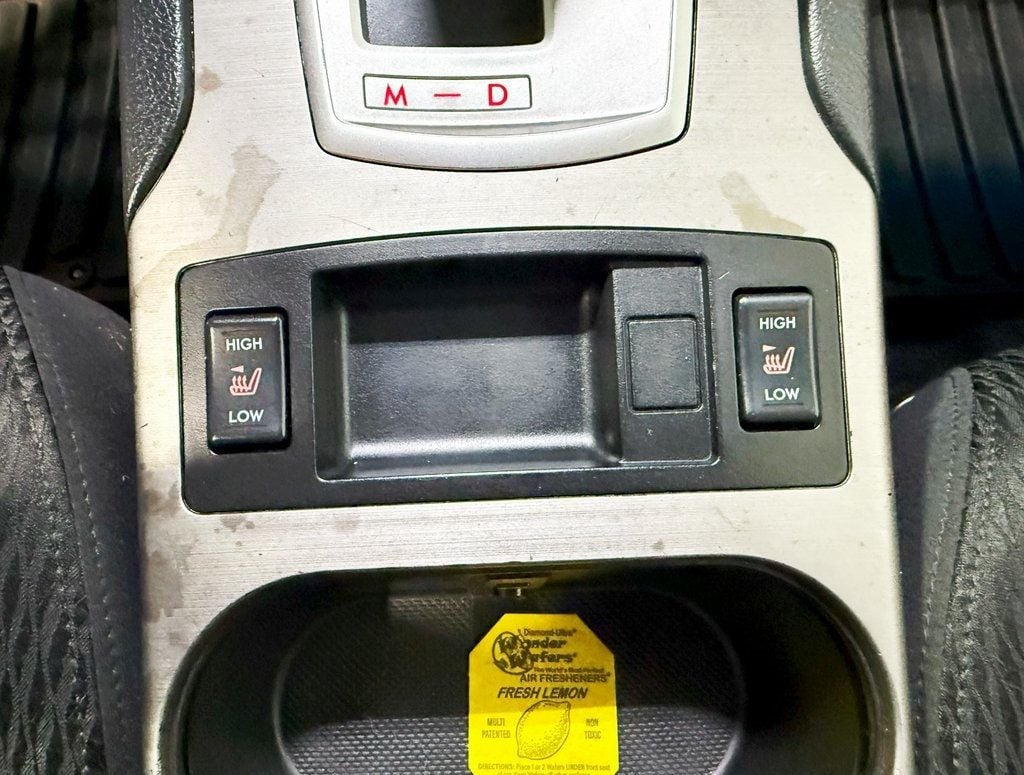 2011 Subaru Outback 4dr Wagon H4 Automatic 2.5i Prem AWP - 22923631 - 16